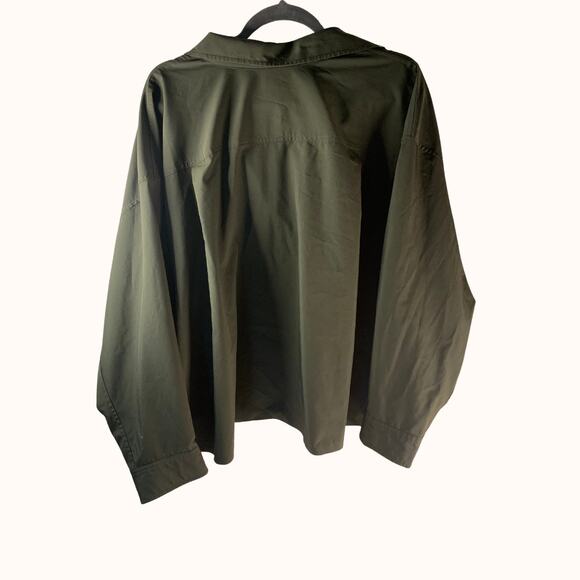 Athleta Cropped Stretch Tech Top Button Up Aspen Olive 2X - Picture 2 of 4